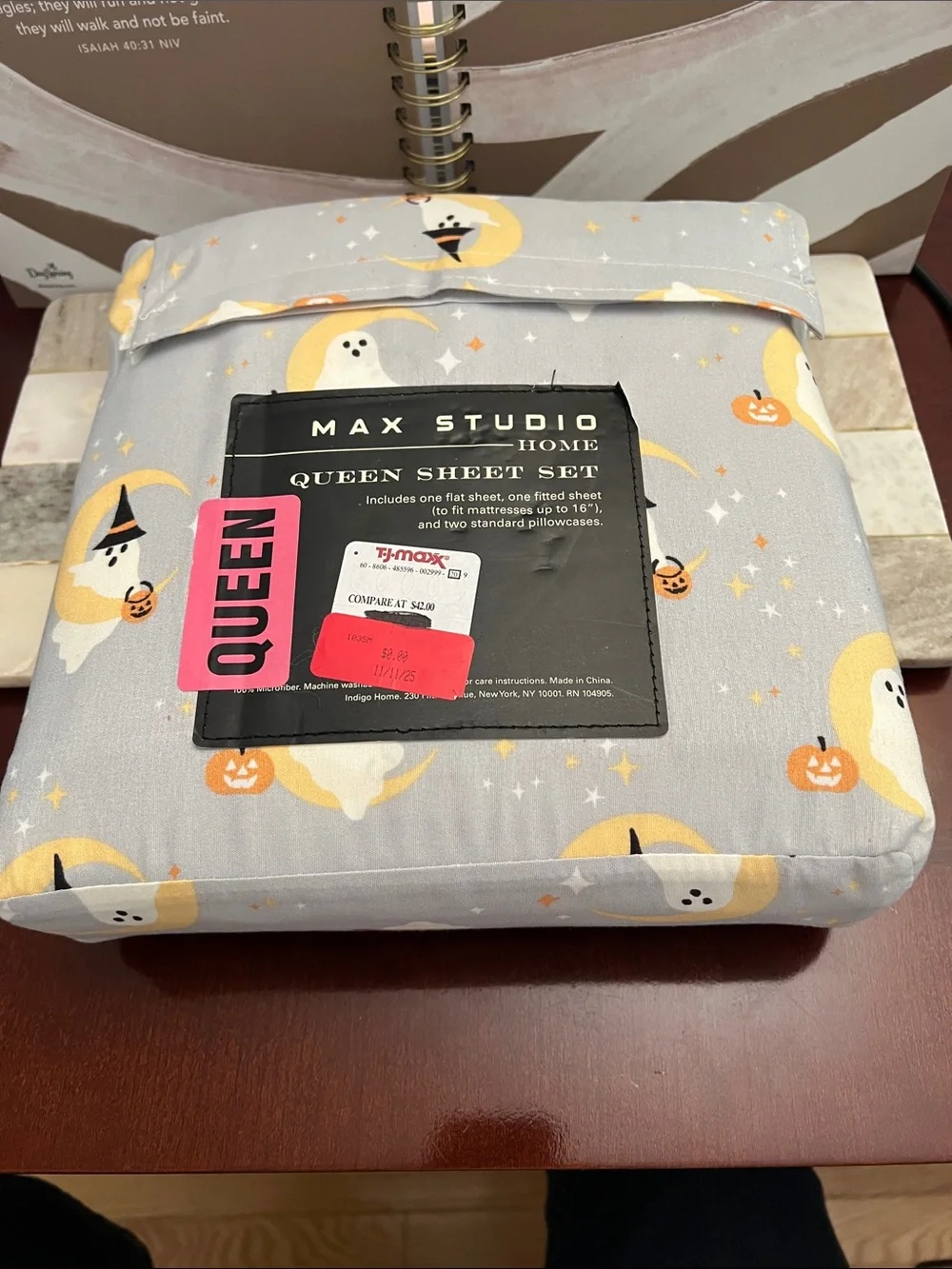 Max Studio Queen Sheet Set - Gray Halloween Ghost Print